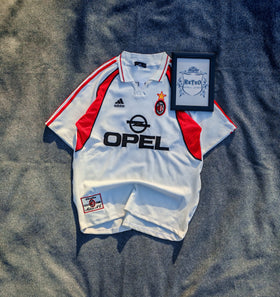 AC Milan 2001/2 – Paolo Maldini